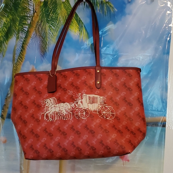 Handbags - COPY - Coach Tote